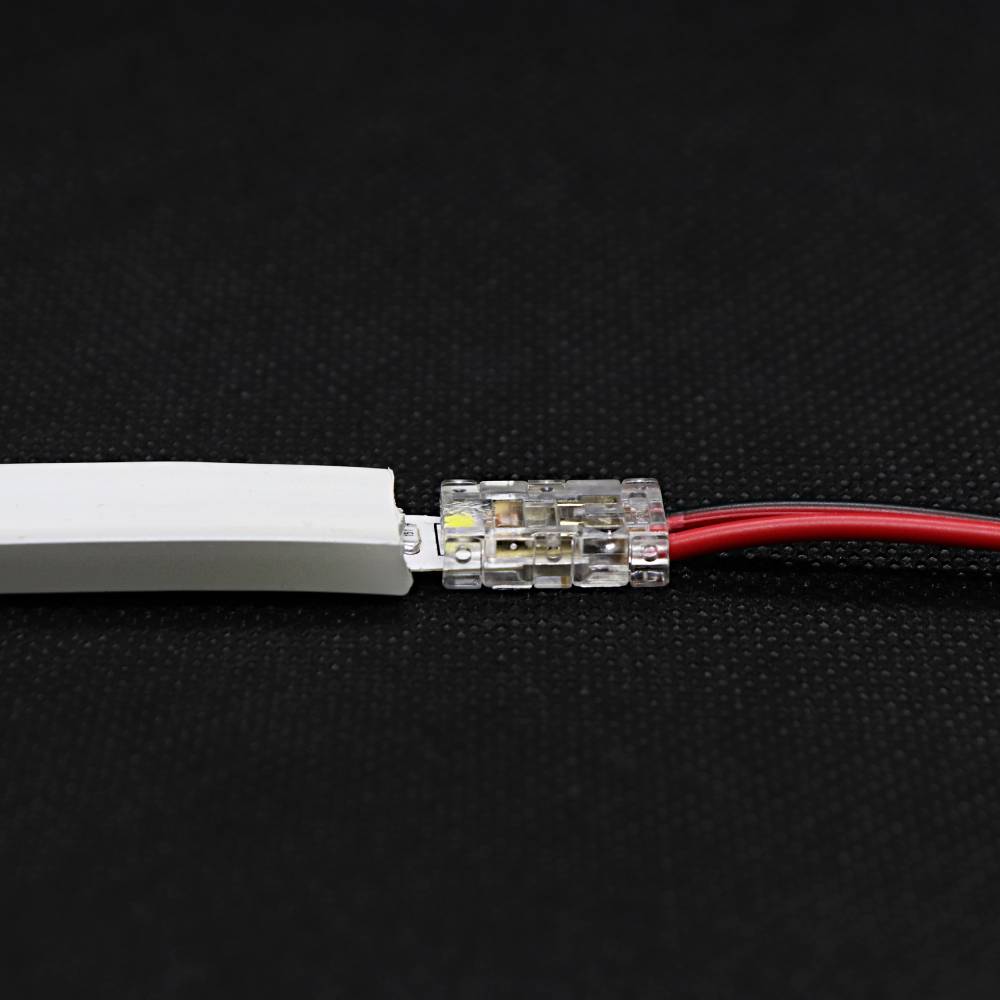 I LumoS 6x12mm BLANC CHAUD Flexible IP65 Bande Néon LED Dimmable 12V 9W/m - Planet Neon